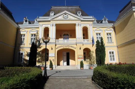 Batthy�ny Kast�lysz�ll�, Zalacs�ny, H�v�z - 8 km