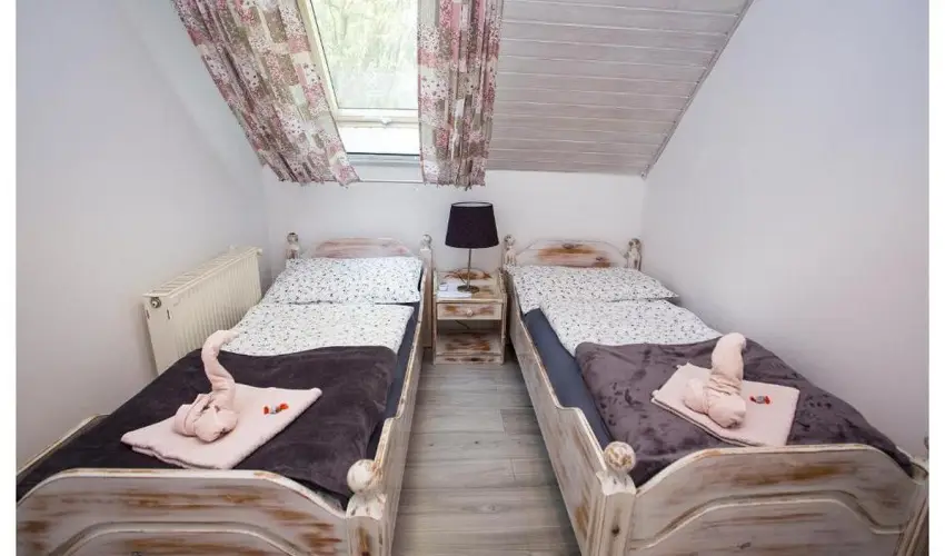 Gyulavezr Lovasbirodalma Panzi  Gyulakeszi