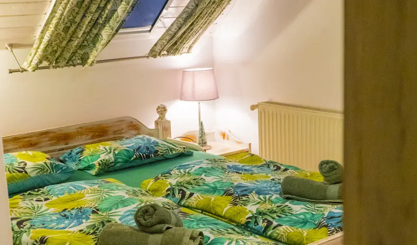 Gyulavezr Lovasbirodalma Panzi  Gyulakeszi