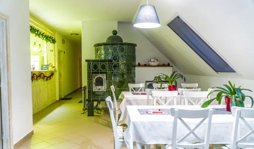 Gyulavezr Lovasbirodalma Panzi  Gyulakeszi