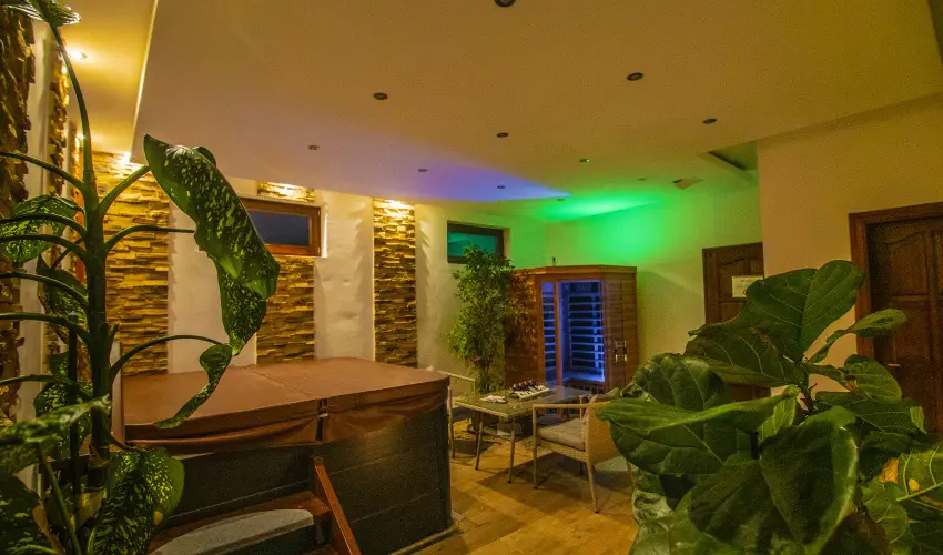 Gyulavezr Lovasbirodalma Panzi  Gyulakeszi