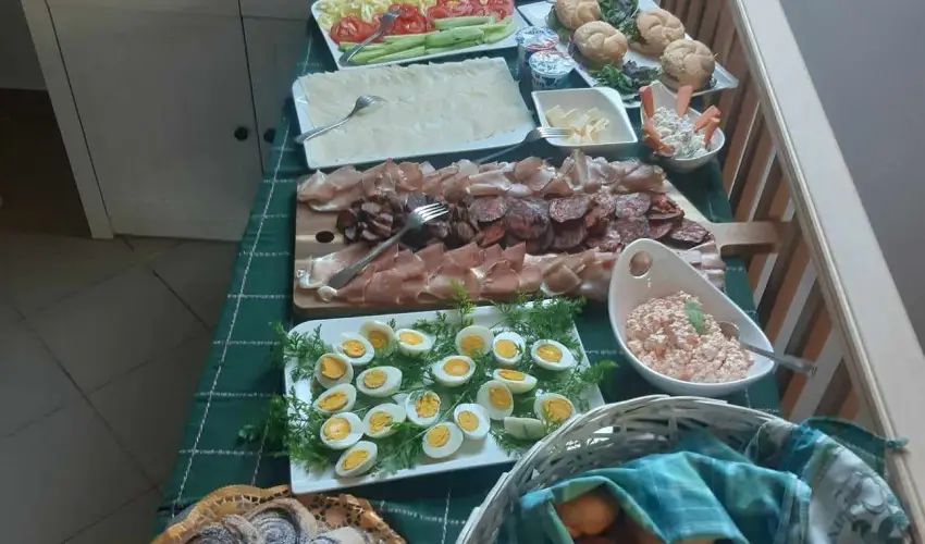 Gyulavezr Lovasbirodalma Panzi  Gyulakeszi