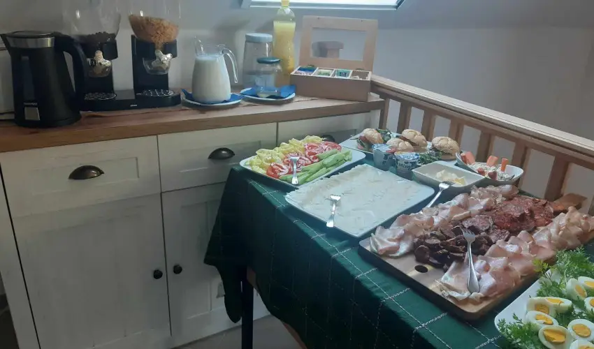 Gyulavezr Lovasbirodalma Panzi  Gyulakeszi