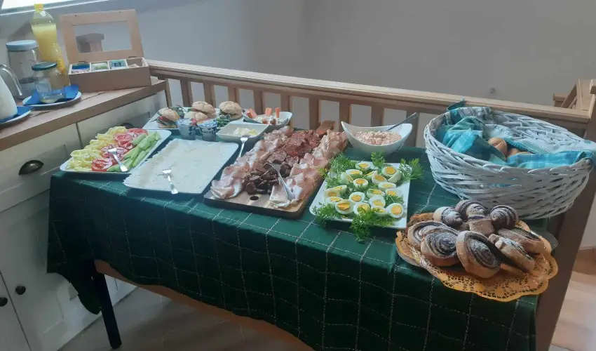 Gyulavezr Lovasbirodalma Panzi  Gyulakeszi