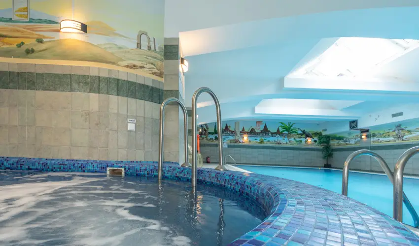 Holiday Club Apartman Hotel H�v�z H�v�z