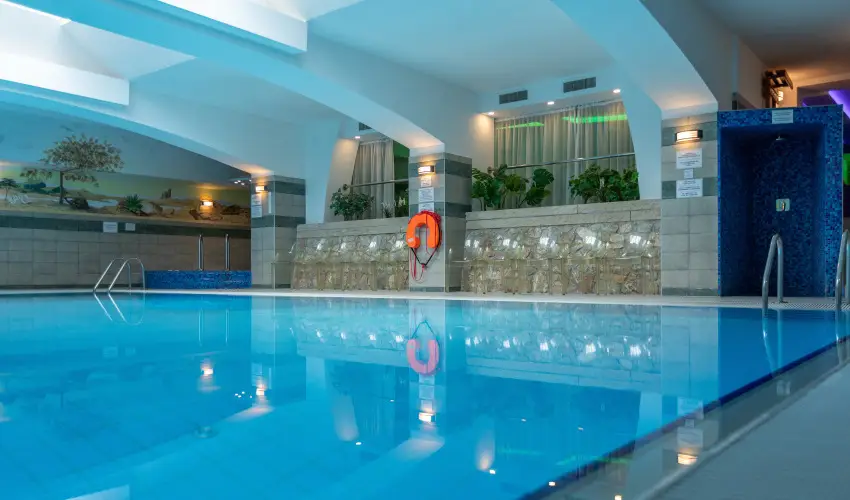 Holiday Club Apartman Hotel H�v�z H�v�z