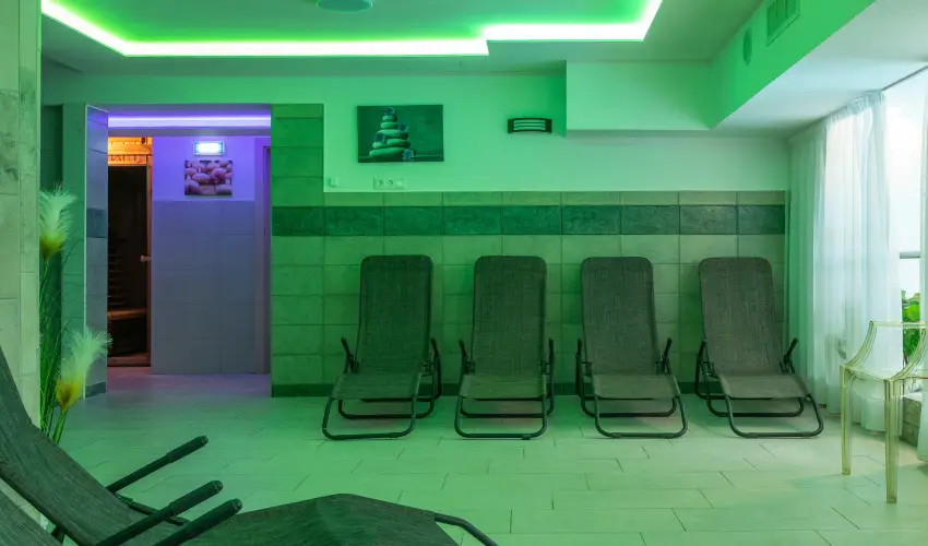 Holiday Club Apartman Hotel H�v�z H�v�z