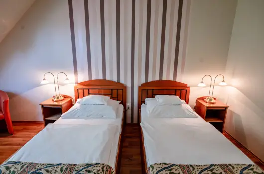 Hotel Erzsbet, Hvz