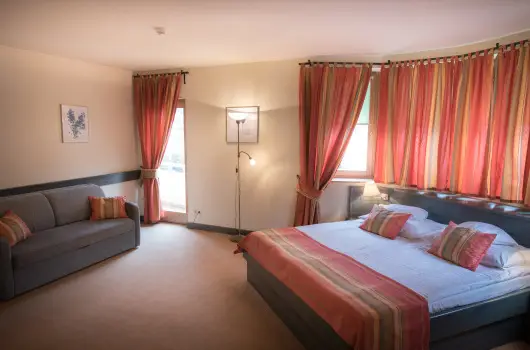 Hotel Kalma, H�v�z