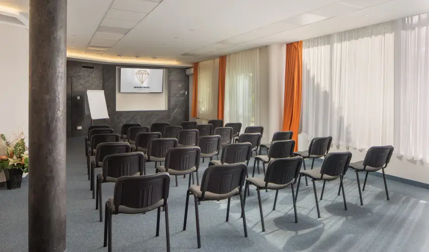 Kristly Hotel Keszthely