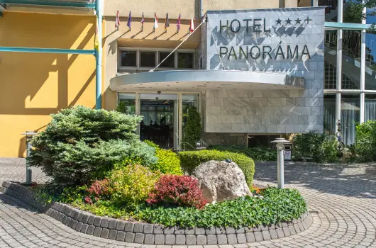 Hotel Panor�ma Balatongy�r�k, Balatongy�r�k, H�v�z - 15 km