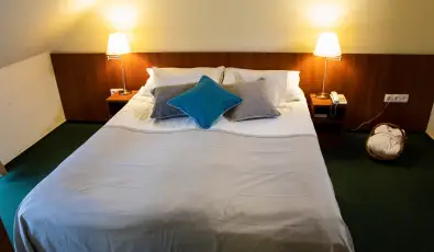 Zsanett Hotel Balatonkereszt�r