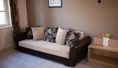 Zsanett Hotel Balatonkereszt�r