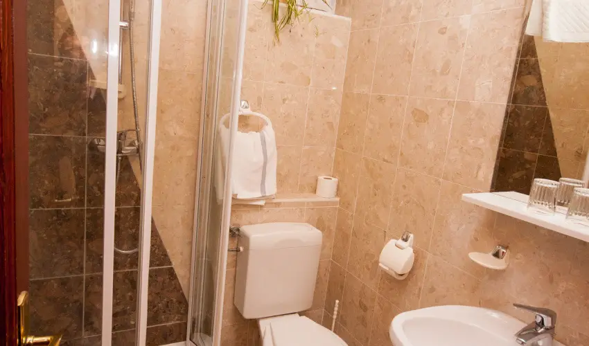 Korona Panzi s tterem Hvz