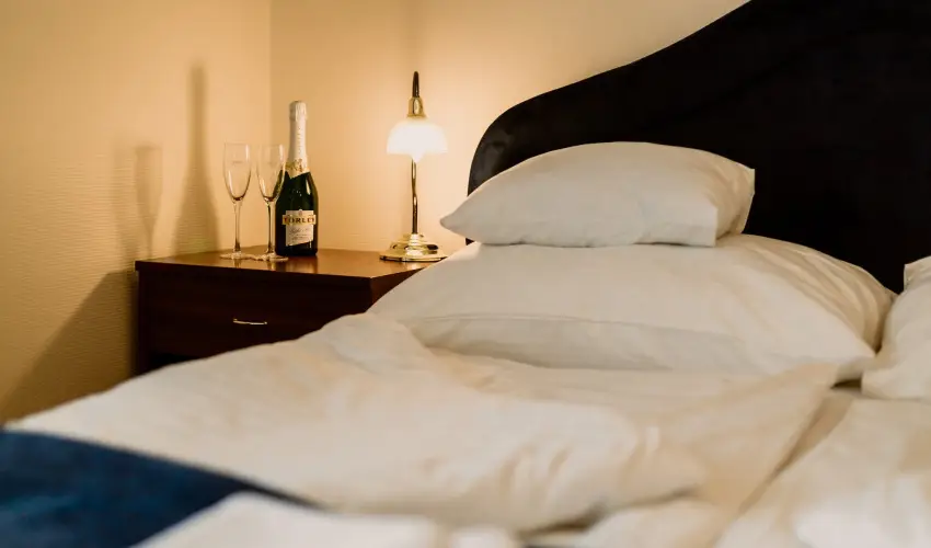 Korona Panzi s tterem Hvz