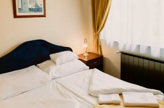 Korona Panzi s tterem, Hvz