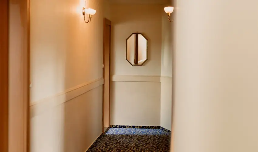 Korona Panzi s tterem Hvz