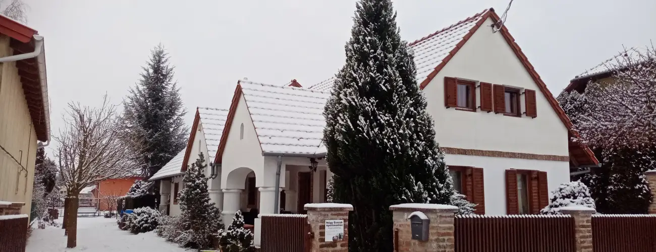 Ngy vszak Apartmanhz Zalakaros Zalakaros - Kt nnep kztt (min. 2 j)