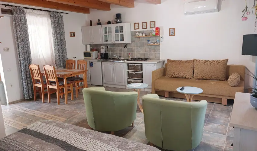 Ngy vszak Apartmanhz Zalakaros Zalakaros