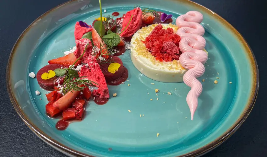 Port tterem & Panzi Balatonmriafrd