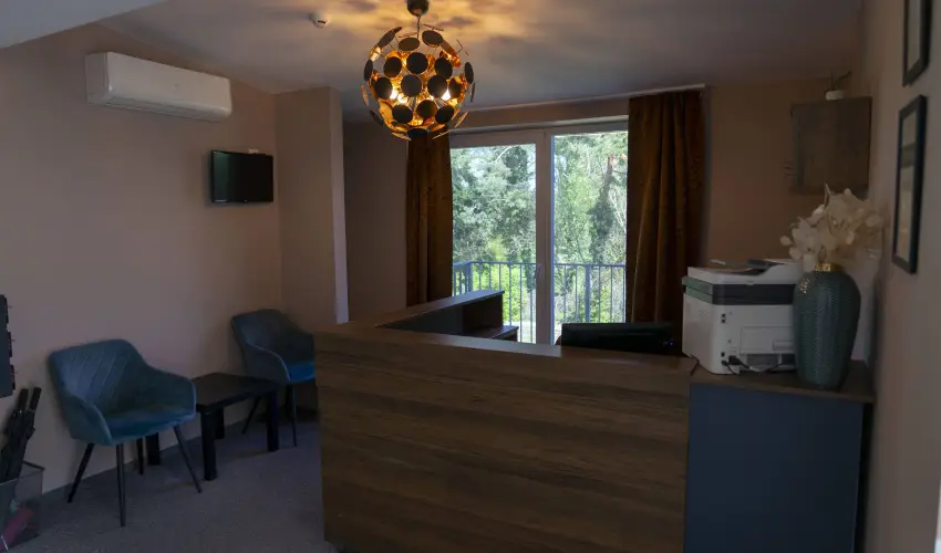 Port tterem & Panzi Balatonmriafrd