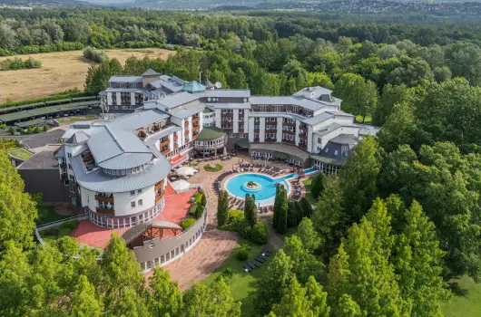 Lotus Therme Hotel & Spa, H�v�z