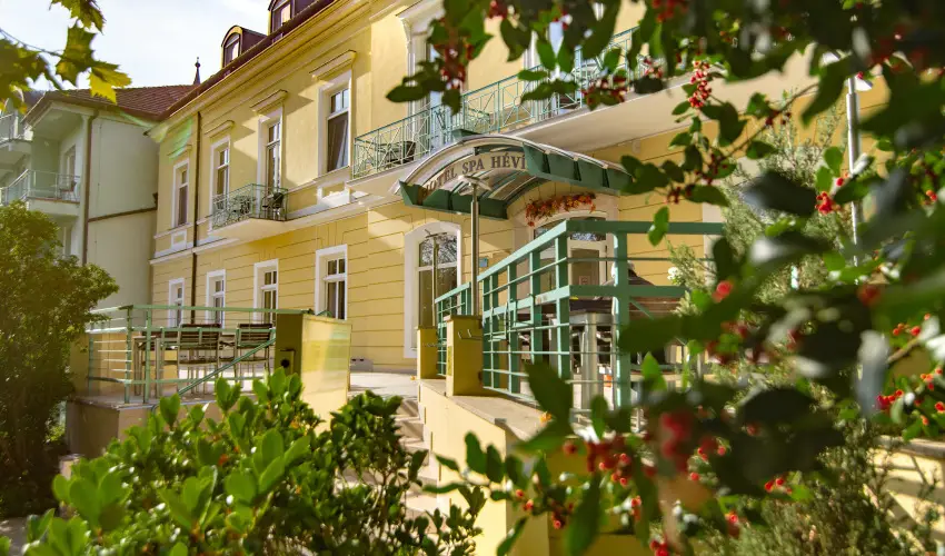 Hotel Spa H�v�z H�v�z