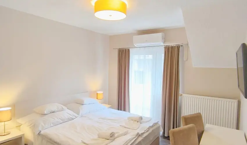 Tokajer Wellness Panzi� Keszthely